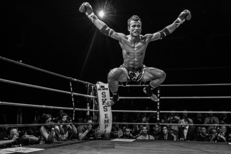  Sittichai Sitsongpeenong celebrates his victory by KO during the Best of Siam 5