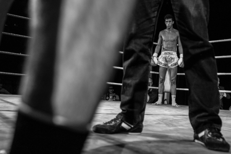  Younes Lek in his corner before the fight.